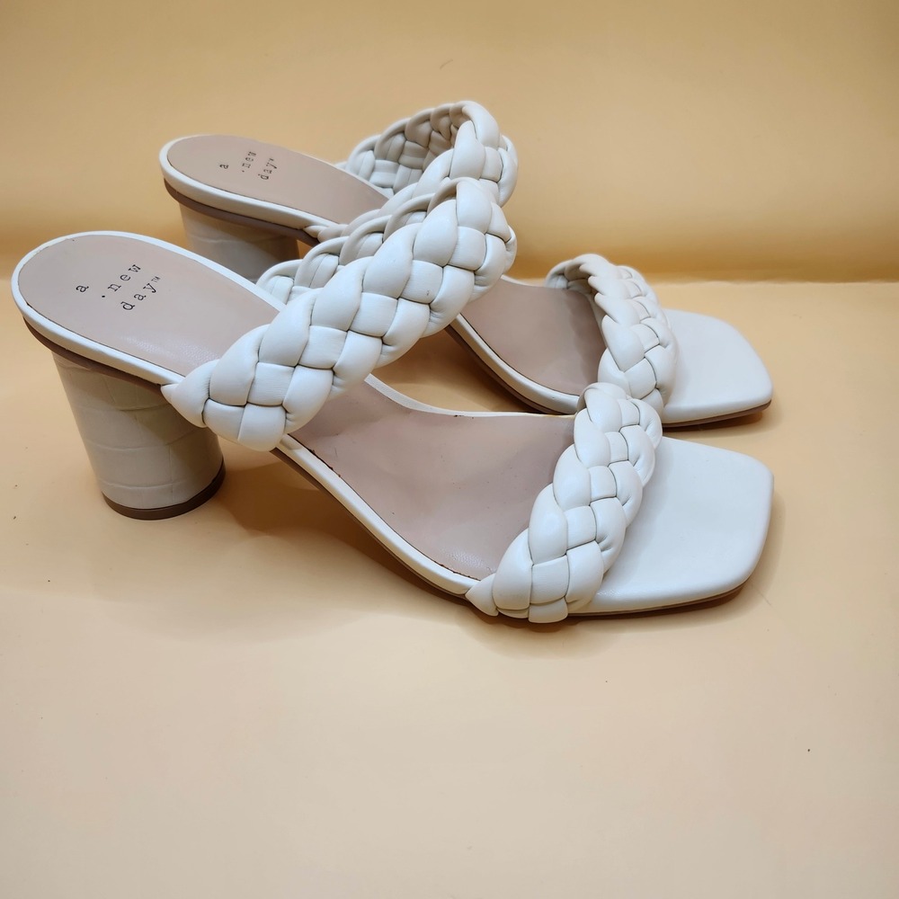 A New Day‎ Heeled Sandals Braided Straps Block Heel Square Toe Off White Size 9 - Picture 4 of 7